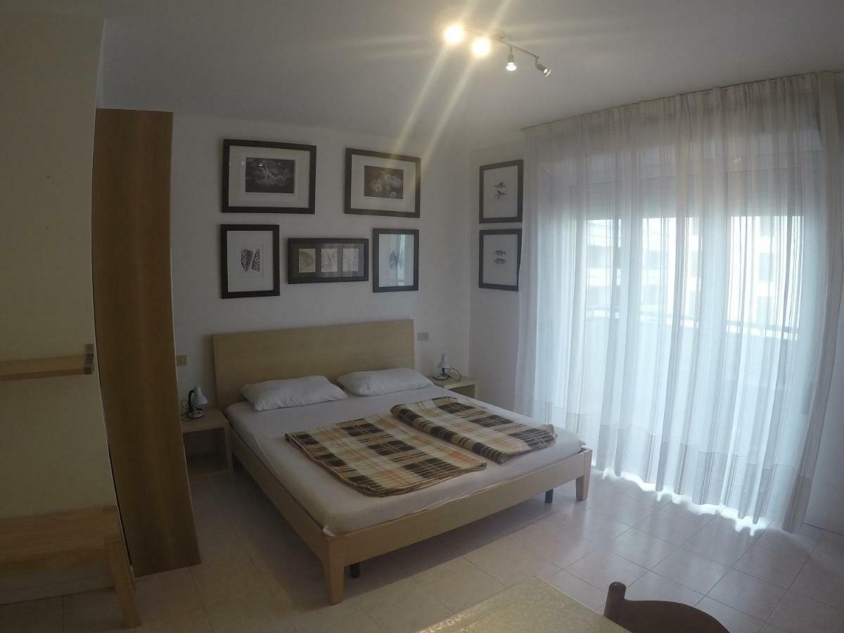 Ferienwohnung Monolocale Colombo - Agenzia Cocal Caorle Exterior foto